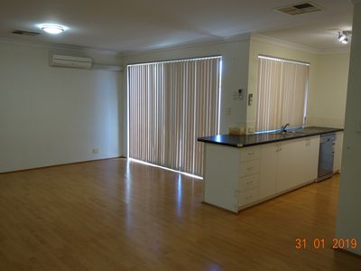 4a Hove Court, Nollamara