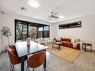 2A Corralyn Terrace, Enfield