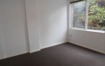 1 / 50 Universal St, Eastlakes