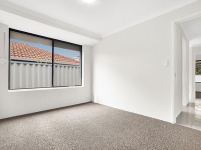 19 Witchetty Loop, Banksia Grove