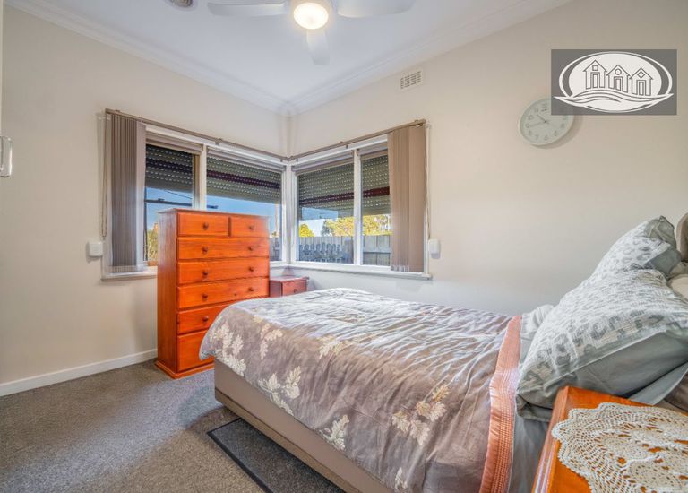 12 Moodie Street, Portland