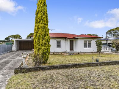 13 Bowering Street, Millicent