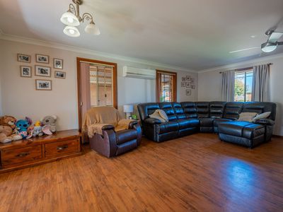 60 Best Street, Parkes