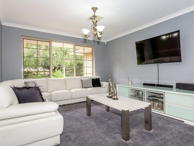 6 Loxley Place , Baldivis