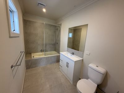 1 / 7 Trewheela Avenue, Manifold Heights