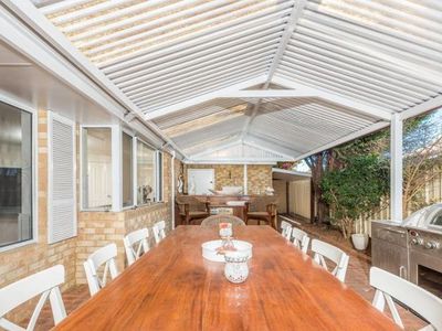 12 Cranston Loop, Kinross