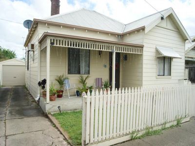 13 Crofton Street, Geelong West