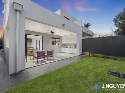 2A Phillip Avenue, Cabramatta