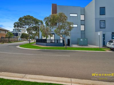 1 / 50 CATAMARAN DRIVE, Werribee South