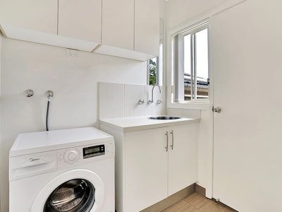 2 / 90 Railway Parade, Pascoe Vale