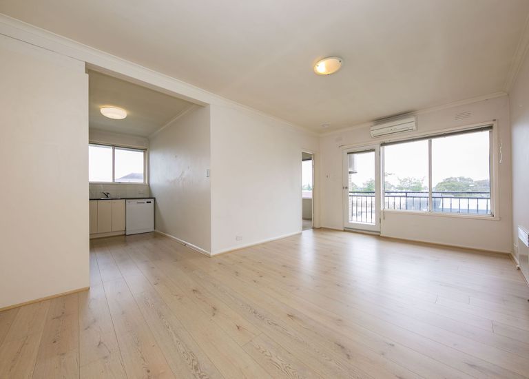 17 / 11 - 13 Llaneast Street, Armadale