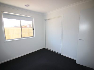 85 Iris Loop, Armstrong Creek