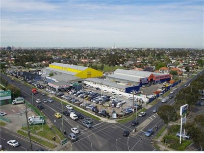 207-211 Ballarat Road, Maidstone