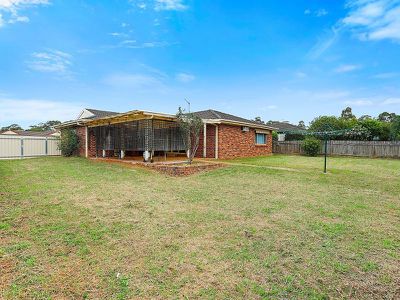 7 Illawarra Circuit, Worrigee