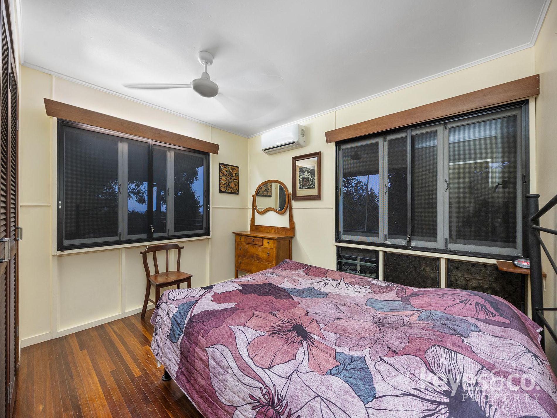 393 Stanley Street, North Ward