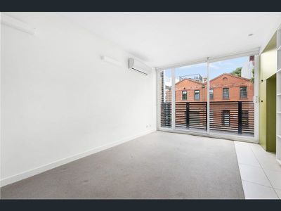 101 / 589 Elizabeth Street, Melbourne