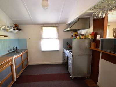 39 Freeburgh Avenue , Mount Beauty