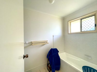9 Vicki Parade, Torquay