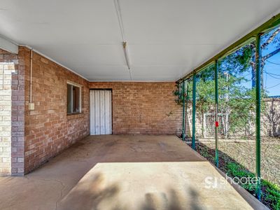 25 Second Avenue, Narromine