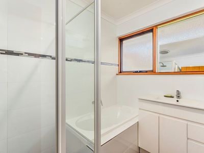 17 White Street, Millicent