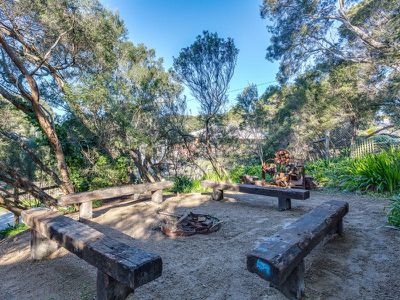 1A Fern Grove, Rye