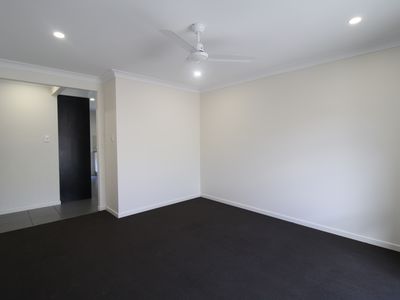 13 Cascade St, Pimpama