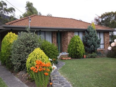 19 Hampton Court, Huonville