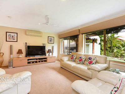 15 Glasshouse Cres, Forest Lake