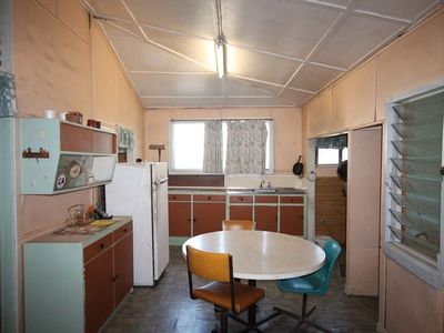 8 PAULL STREET, Charters Towers City