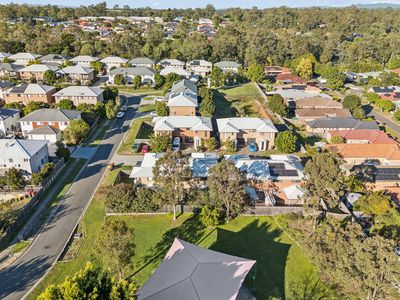 2 / 62 Sophie Place, Doolandella