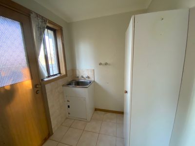 2 / 2 Maplehurst Avenue, Hoppers Crossing