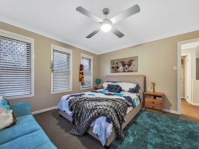 83 Feathertail Place, Wakerley