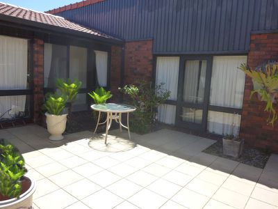 11 Rest Point Parade, Tuncurry