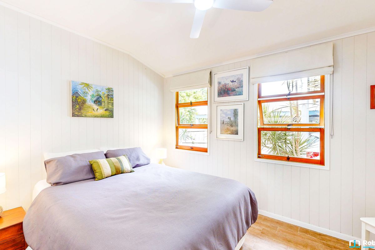 12 Morning Glory Dr, Cooroibah