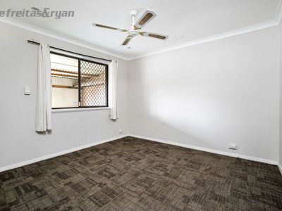 4 / 8 Arnott Court, Kelmscott