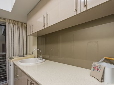 5 Emperor Way, Yanchep