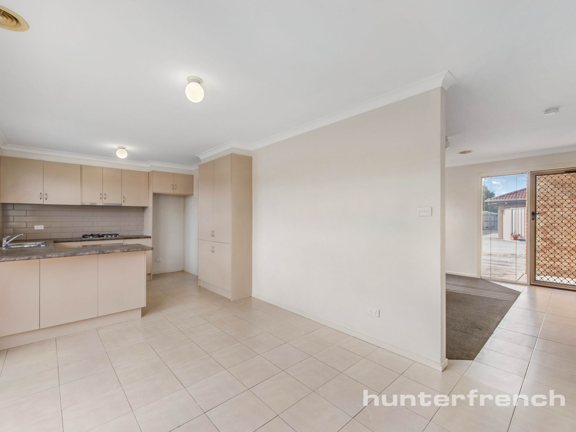 2 / 22 Balmoral Street South, Altona Meadows