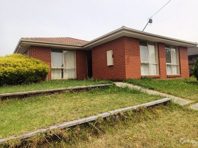 76 Strong Drive, Hampton Park