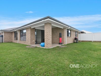 5 Aspromonte Drive, South Nowra