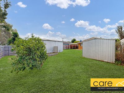 43 Meredith Crescent, Hampton Park