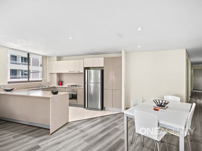 4 / 313 - 323 Crown Street, Wollongong