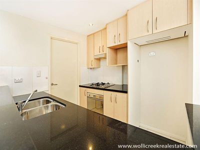 30 / 28 Crystal St, Waterloo
