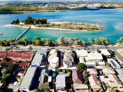 34 Broadwater Avenue, Maroochydore