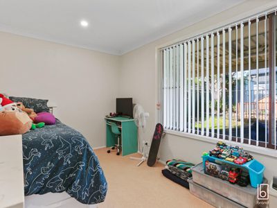 5 Phyllis Avenue, Kanwal
