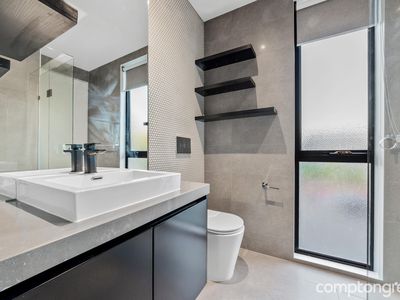 1A Lennox Street, Yarraville
