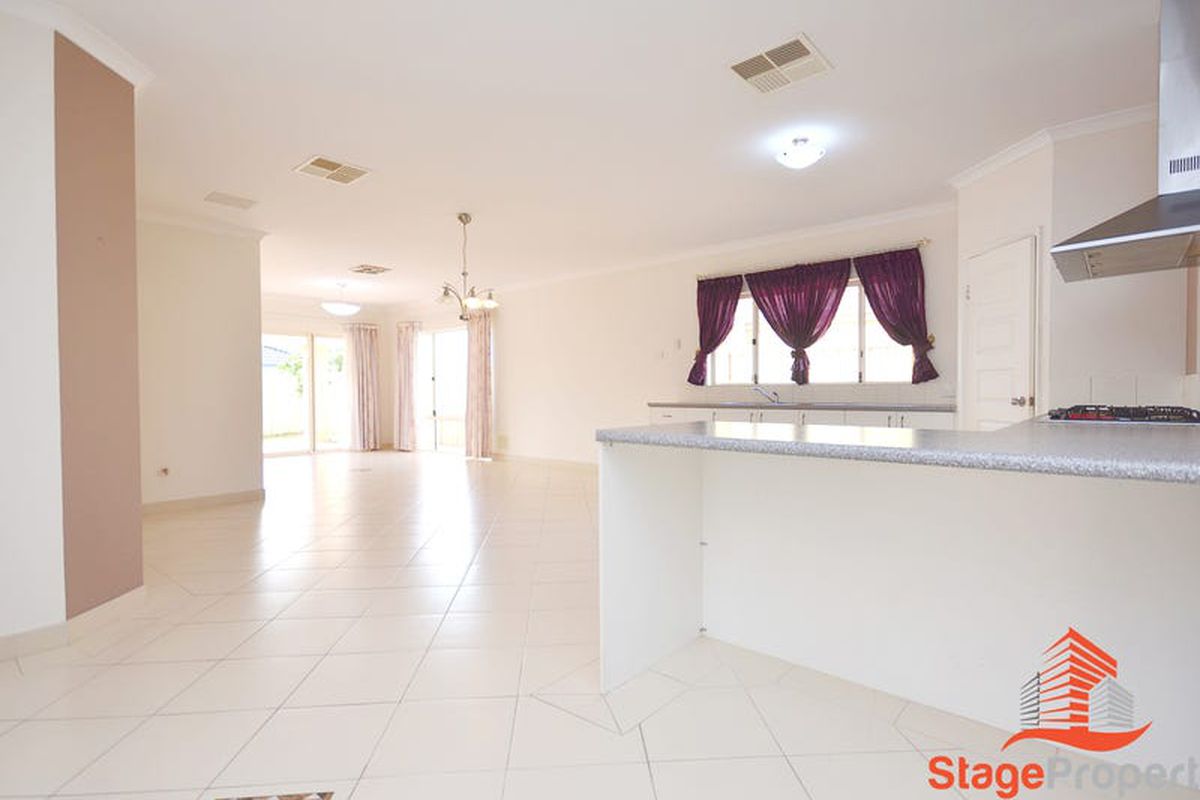 16 Hoop Place, Canning Vale