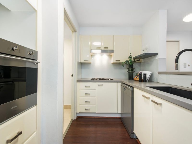 118 / 104 Miller Street, Pyrmont