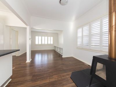 2 Hutchins Avenue, Dubbo