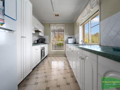 4 Finley Close, Windradyne