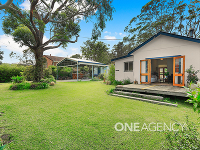 10 Wharf Road, Erowal Bay